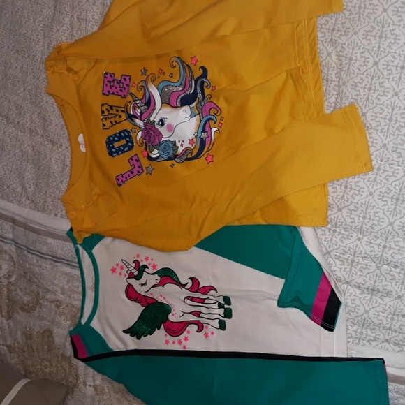 Girls Unicorn Tops Size 10 - Picture 1 of 6